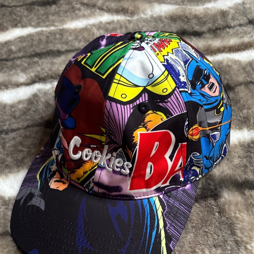 Colorful Graphic Cap - Picture 3 of 8